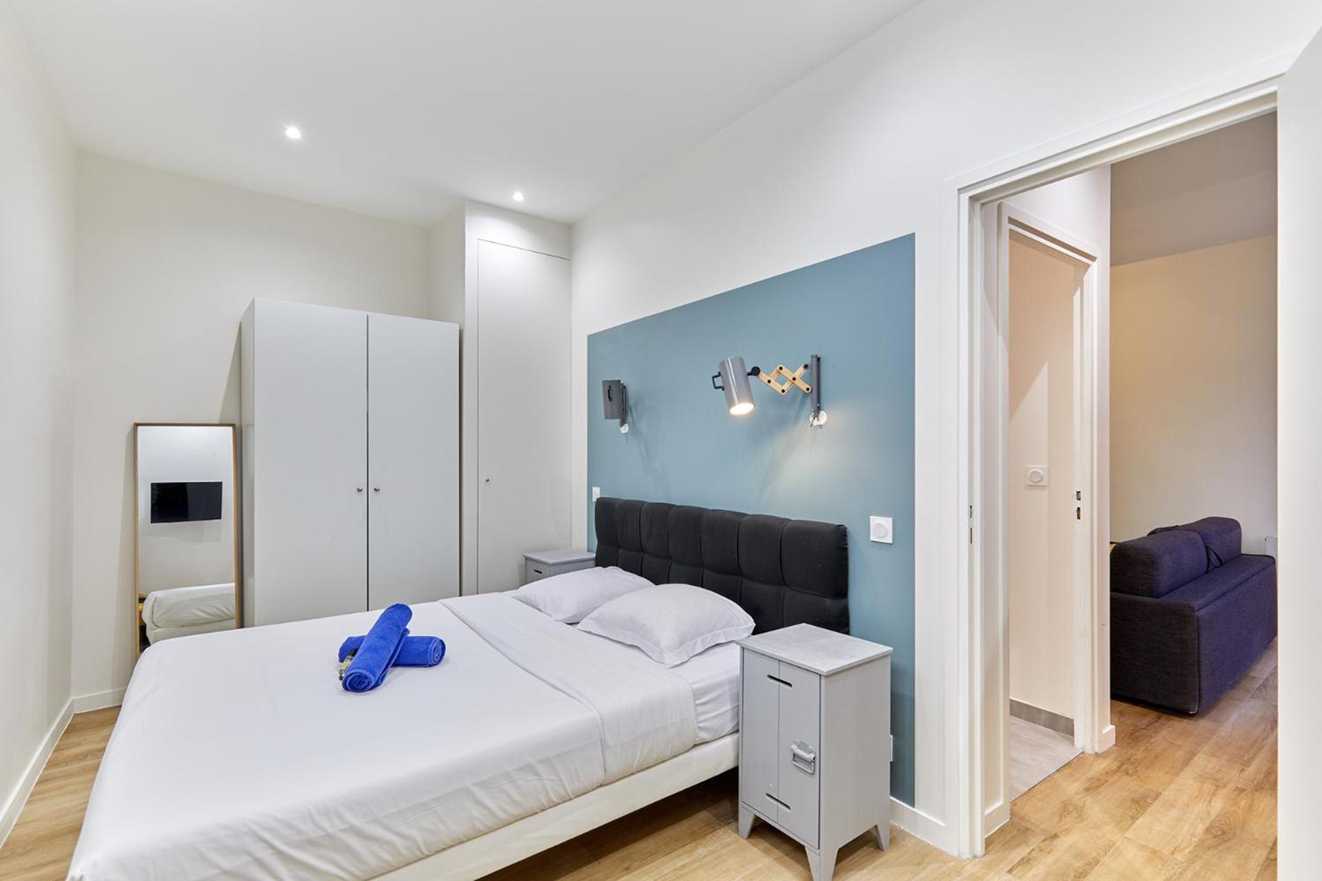 Rent A Room - Residence Meslay Paris Exteriör bild