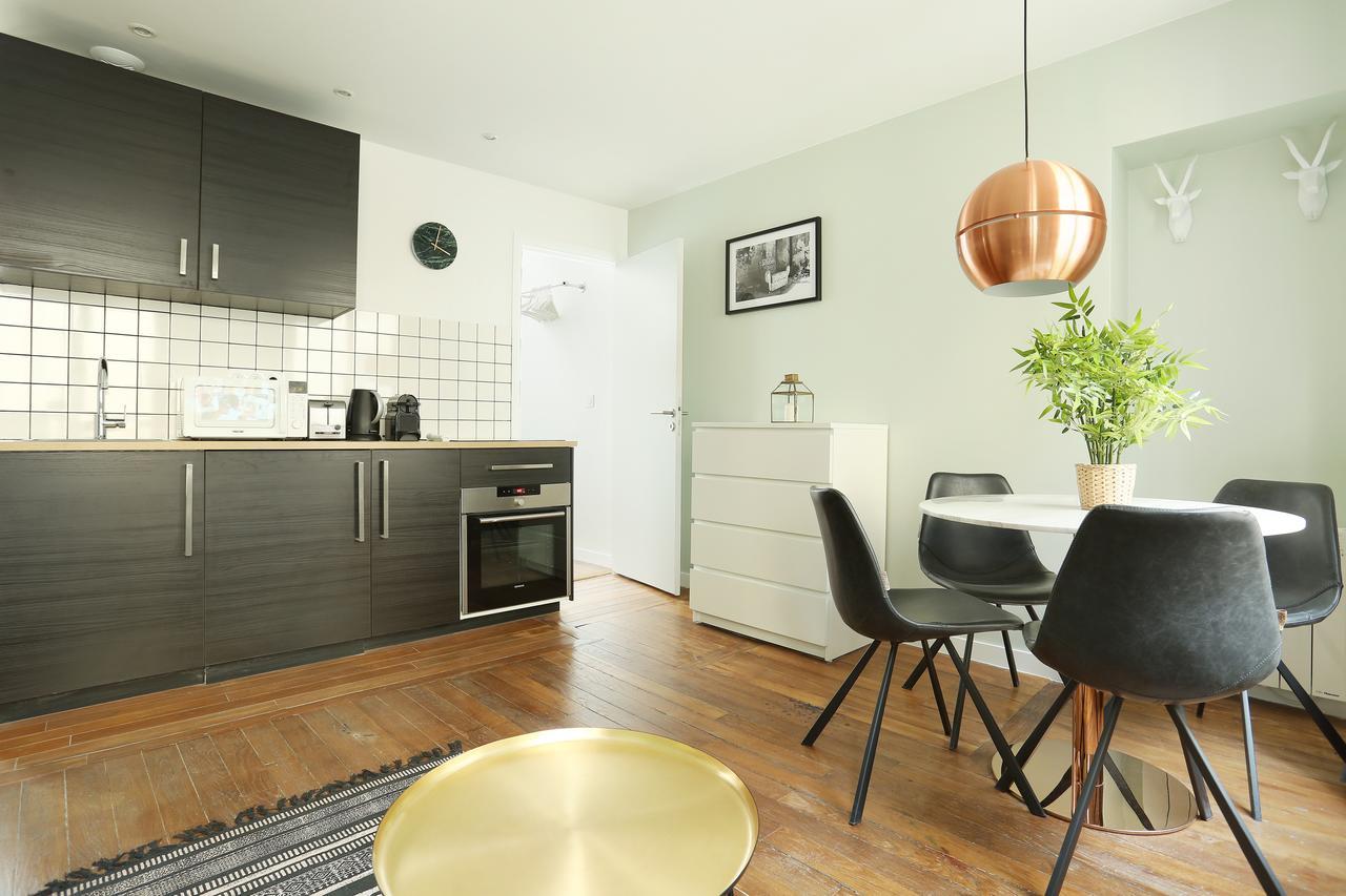 Rent A Room - Residence Meslay Paris Exteriör bild