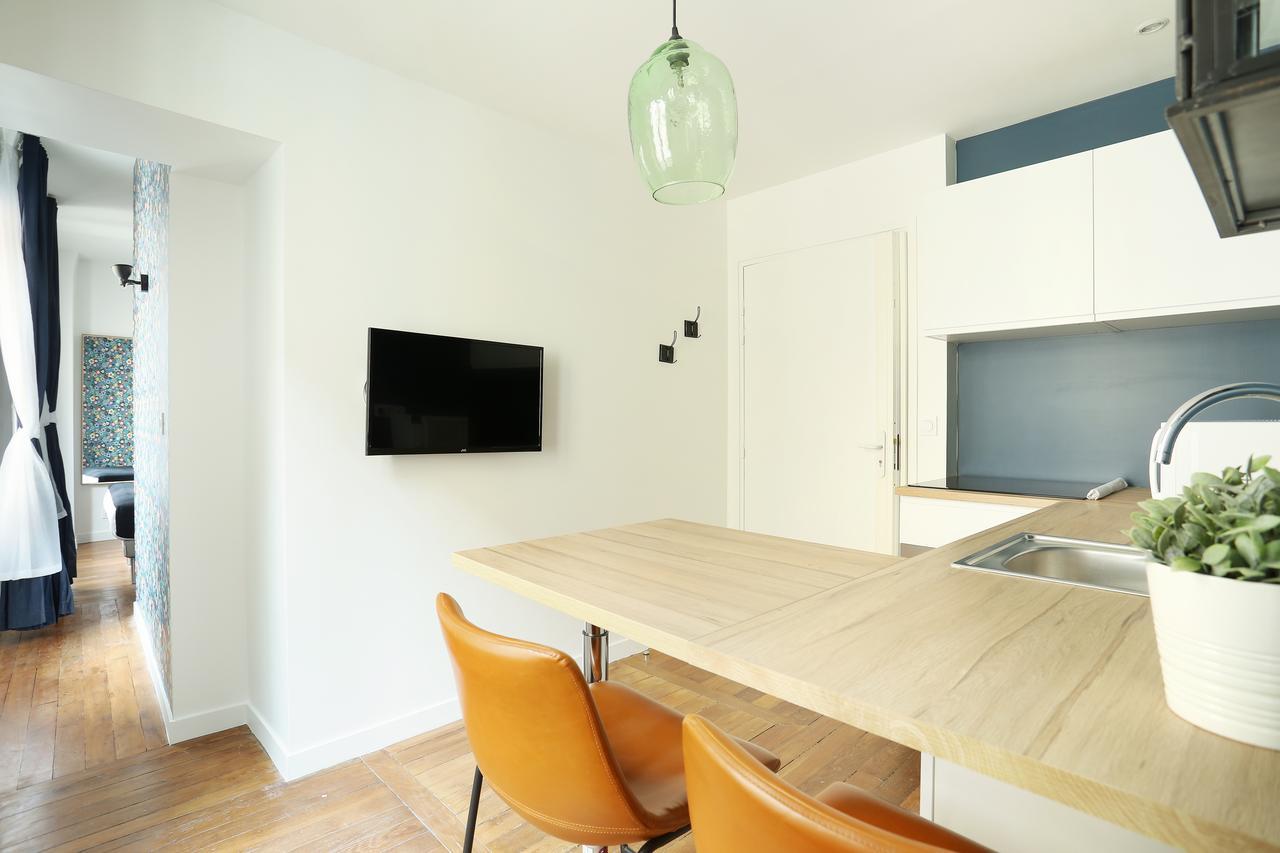 Rent A Room - Residence Meslay Paris Exteriör bild