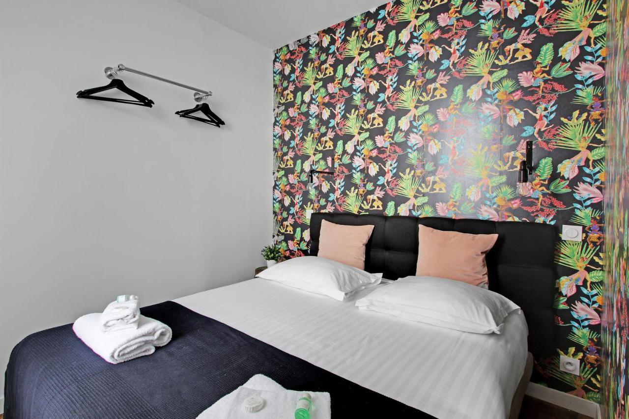 Rent A Room - Residence Meslay Paris Exteriör bild